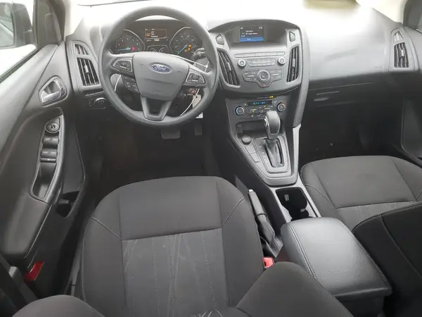 1FADP3FE8JL256717 2018 FORD FOCUS - Image 8