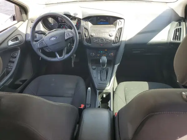 1FADP3FE8JL271279 2018 FORD FOCUS - Image 8