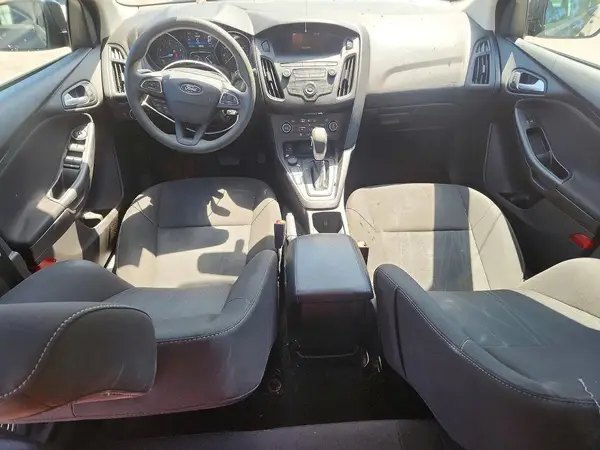 1FADP3FE8JL275512 2018 FORD FOCUS - Image 8