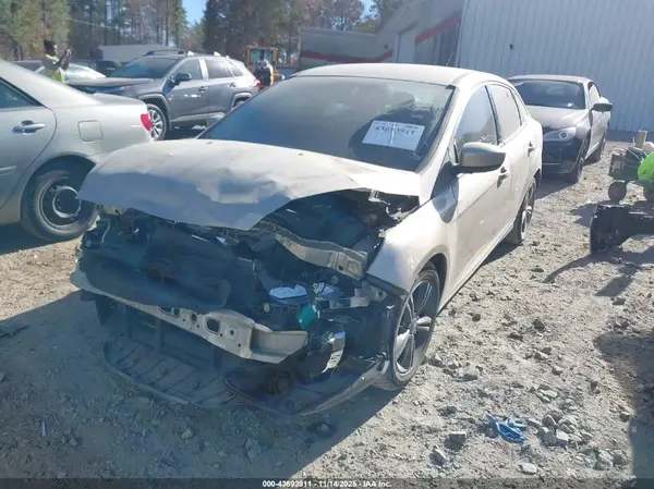 1FADP3FE8JL284047 2018 FORD FOCUS - Image 2