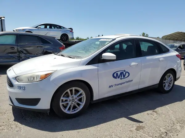 1FADP3FE8JL293413 2018 FORD FOCUS - Image 1