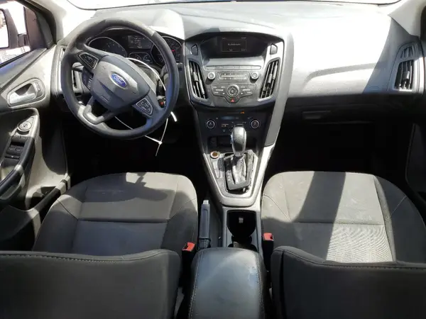 1FADP3FE8JL293413 2018 FORD FOCUS - Image 8