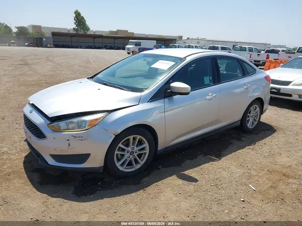 1FADP3FE8JL304412 2018 FORD FOCUS - Image 2