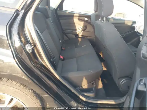 1FADP3FE8JL320948 2018 FORD FOCUS - Image 8