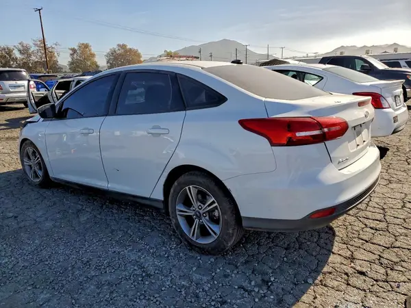 1FADP3FE9GL331997 2016 FORD FOCUS - Image 2