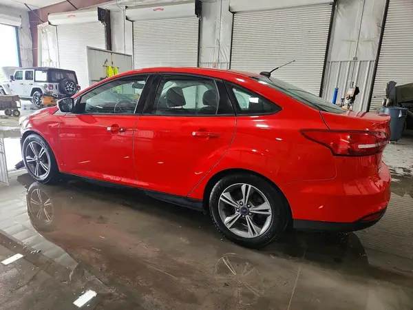 1FADP3FE9GL361033 2016 FORD FOCUS - Image 2