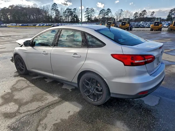 1FADP3FE9GL399541 2016 FORD FOCUS - Image 2