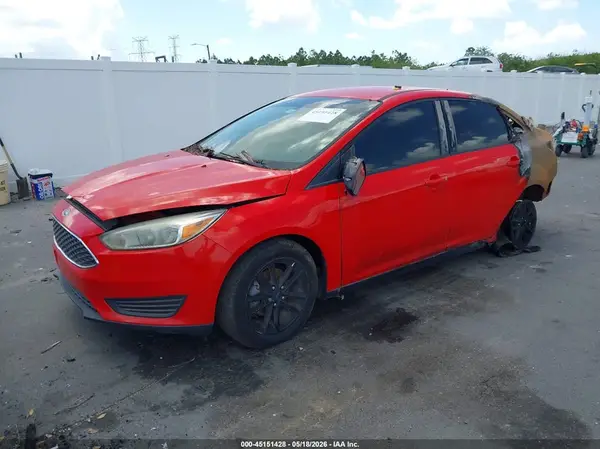 1FADP3FE9HL269485 2017 FORD FOCUS - Image 2