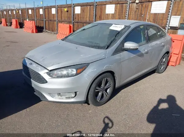 1FADP3FE9HL276422 2017 FORD FOCUS - Image 2
