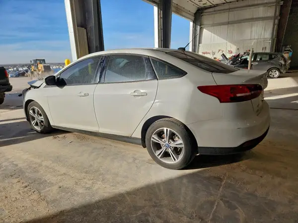 1FADP3FE9HL328941 2017 FORD FOCUS - Image 2