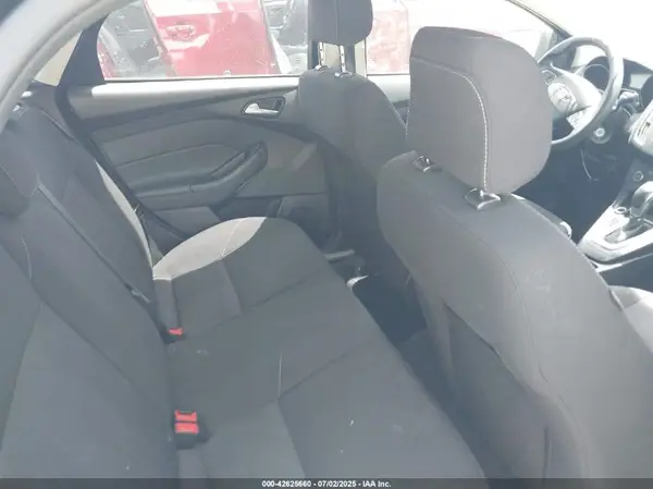 1FADP3FE9JL214783 2018 FORD FOCUS - Image 8
