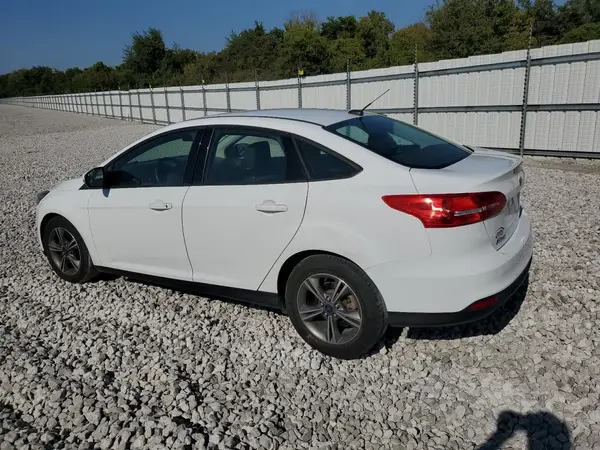 1FADP3FE9JL227792 2018 FORD FOCUS - Image 2