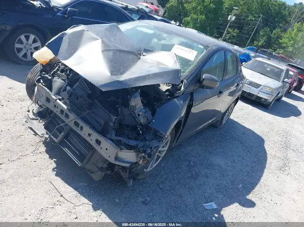 1FADP3FE9JL257830 2018 FORD FOCUS - Image 2