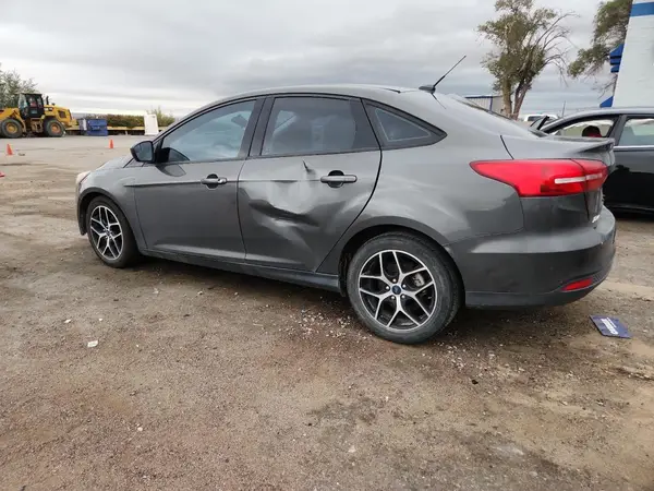 1FADP3FE9JL270576 2018 FORD FOCUS - Image 2