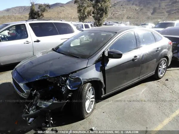 1FADP3FE9JL270707 2018 FORD FOCUS - Image 2