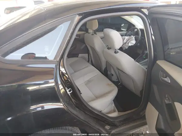 1FADP3FE9JL278791 2018 FORD FOCUS - Image 8