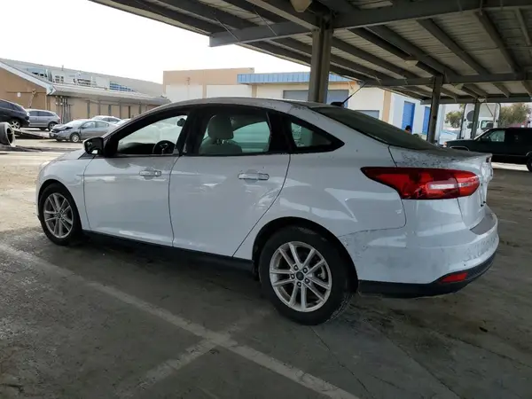 1FADP3FE9JL287992 2018 FORD FOCUS - Image 2