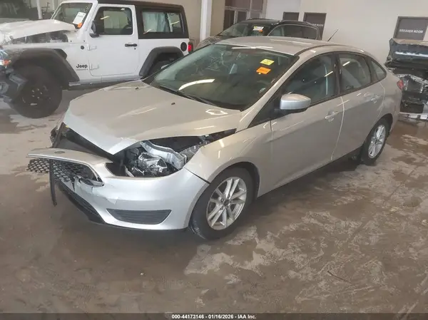 1FADP3FE9JL298782 2018 FORD FOCUS - Image 2