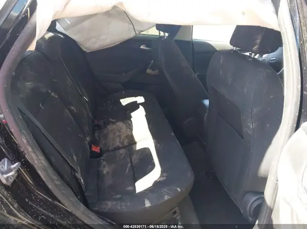 1FADP3FE9JL303933 2018 FORD FOCUS - Image 8