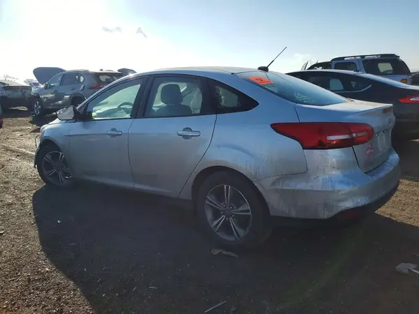 1FADP3FE9JL309277 2018 FORD FOCUS - Image 2