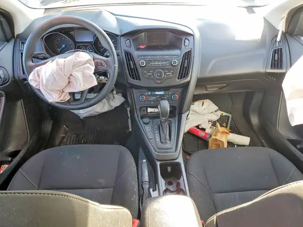 1FADP3FE9JL309277 2018 FORD FOCUS - Image 8