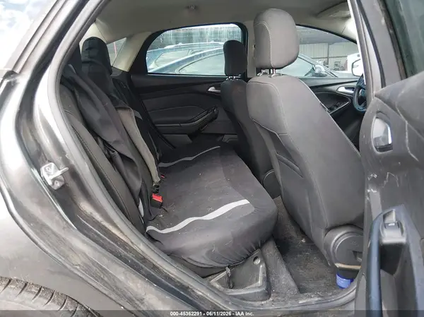 1FADP3FE9JL311675 2018 FORD FOCUS - Image 8