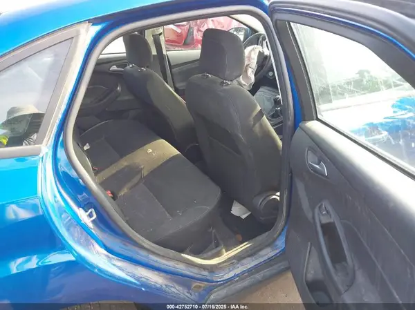 1FADP3FE9JL321252 2018 FORD FOCUS - Image 8