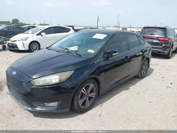 1FADP3FEXGL302301 2016 FORD FOCUS - Image 2