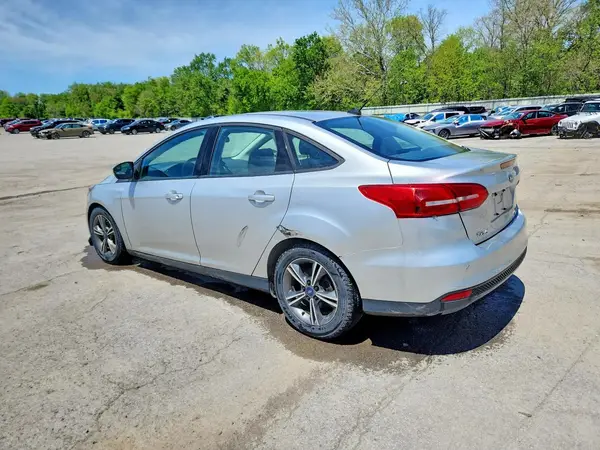 1FADP3FEXGL309636 2016 FORD FOCUS - Image 2