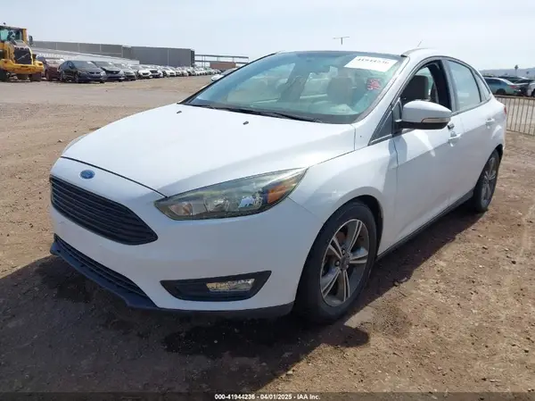 1FADP3FEXGL362756 2016 FORD FOCUS - Image 2