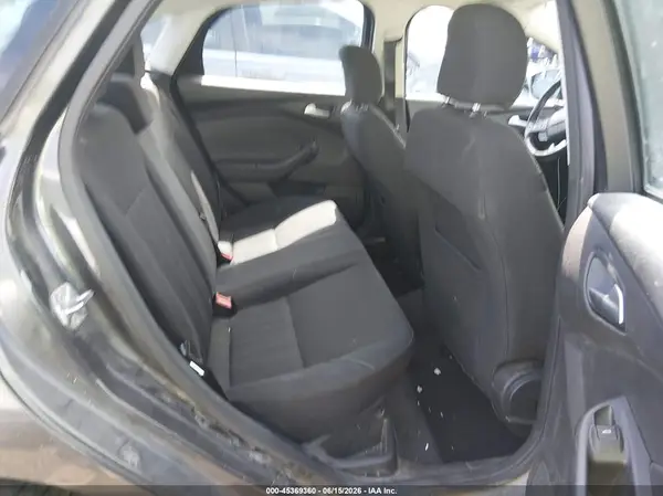 1FADP3FEXHL229769 2017 FORD FOCUS - Image 8