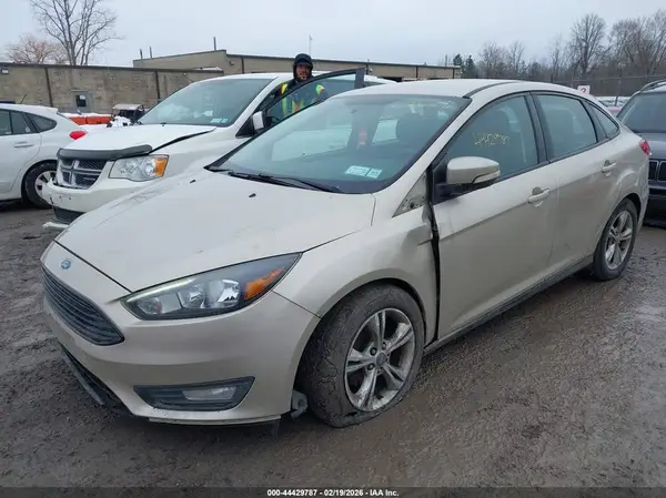 1FADP3FEXHL256034 2017 FORD FOCUS - Image 2