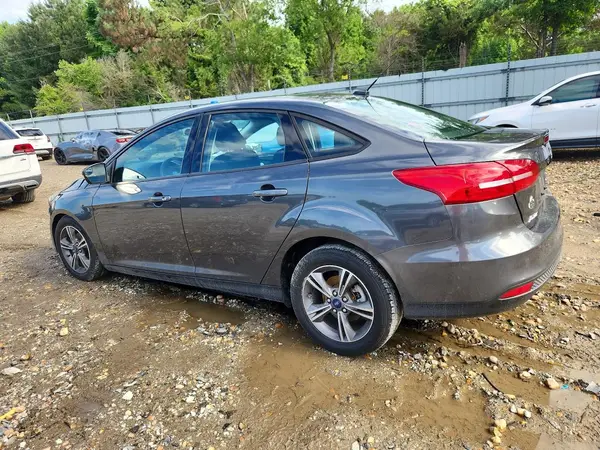 1FADP3FEXHL269558 2017 FORD FOCUS - Image 2