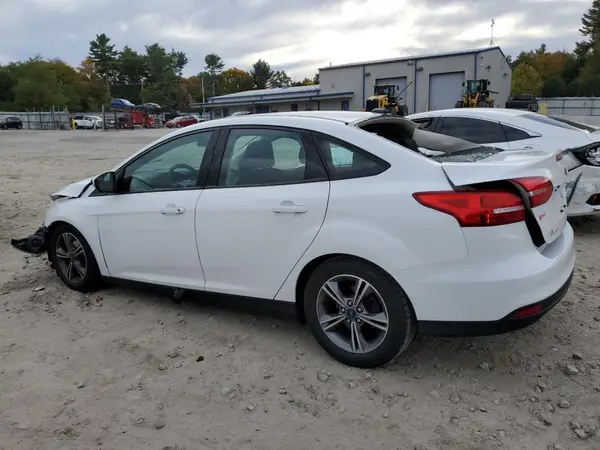 1FADP3FEXHL281032 2017 FORD FOCUS - Image 2