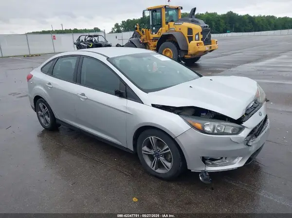 1FADP3FEXHL283329 2017 FORD FOCUS - Image 1