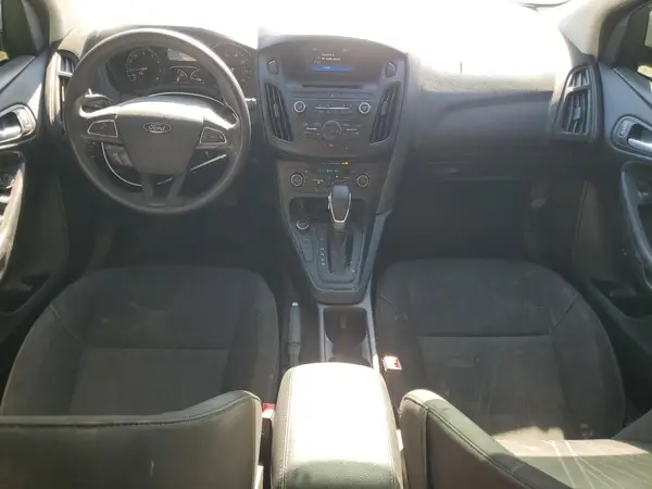 1FADP3FEXHL292581 2017 FORD FOCUS - Image 8