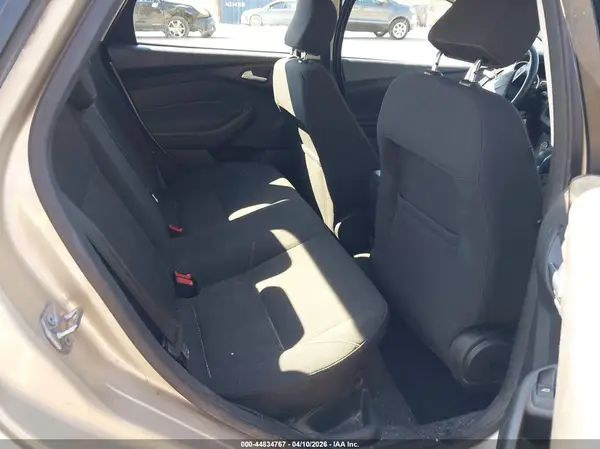 1FADP3FEXHL335459 2017 FORD FOCUS - Image 8