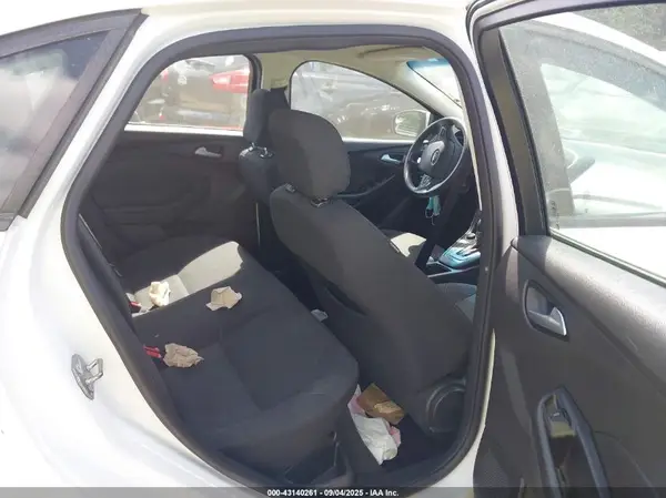 1FADP3FEXJL202948 2018 FORD FOCUS - Image 8