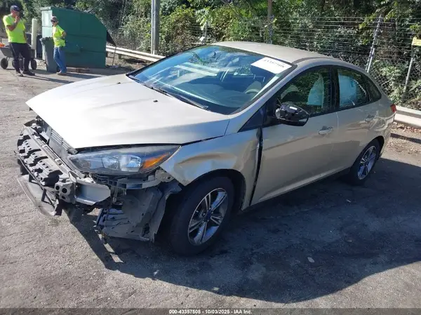 1FADP3FEXJL210077 2018 FORD FOCUS - Image 2
