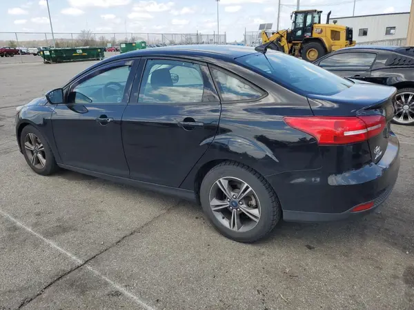 1FADP3FEXJL215912 2018 FORD FOCUS - Image 2