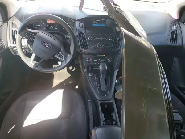 1FADP3FEXJL220012 2018 FORD FOCUS - Image 8
