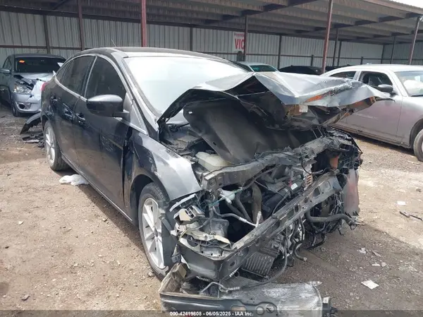 1FADP3FEXJL229664 2018 FORD FOCUS - Image 1