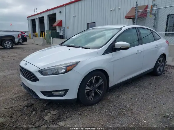 1FADP3FEXJL230474 2018 FORD FOCUS - Image 2