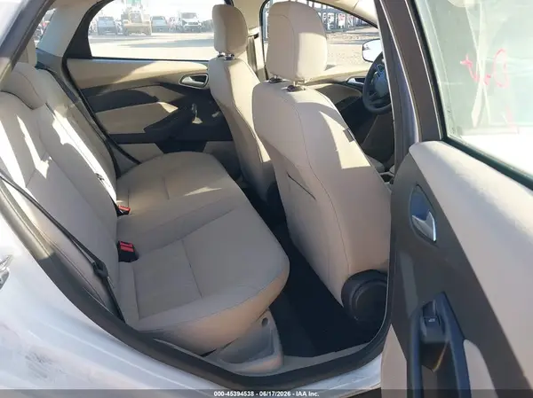 1FADP3FEXJL234105 2018 FORD FOCUS - Image 8
