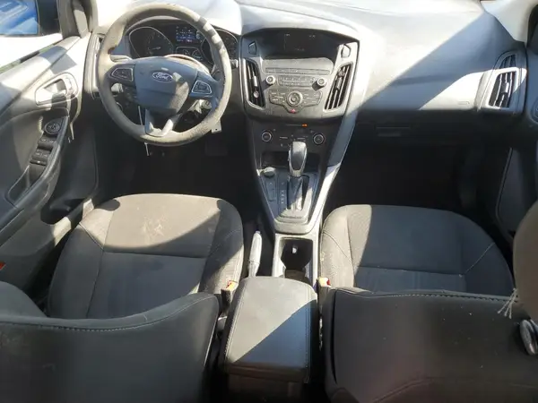 1FADP3FEXJL236808 2018 FORD FOCUS - Image 8