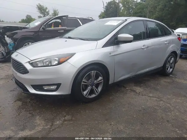 1FADP3FEXJL243242 2018 FORD FOCUS - Image 2