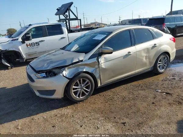 1FADP3FEXJL244276 2018 FORD FOCUS - Image 2