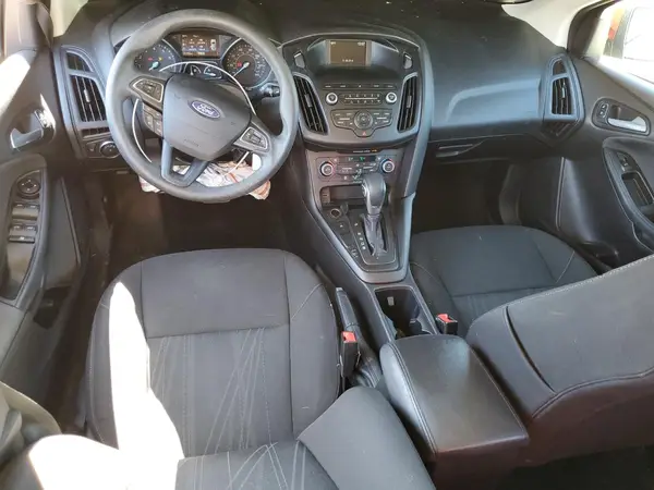 1FADP3FEXJL255925 2018 FORD FOCUS - Image 8