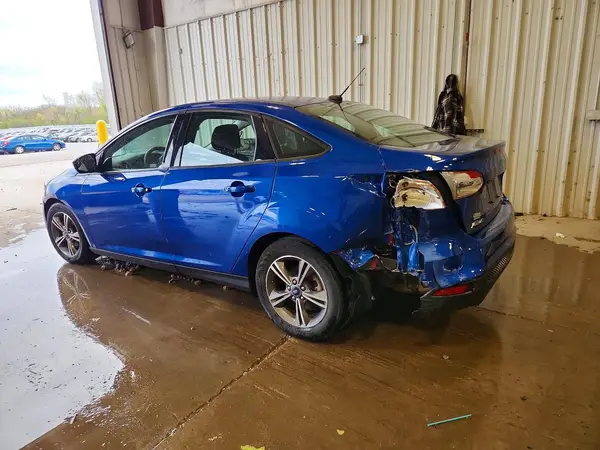 1FADP3FEXJL257464 2018 FORD FOCUS - Image 2