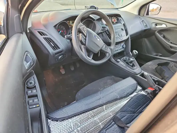 1FADP3FEXJL261448 2018 FORD FOCUS - Image 8